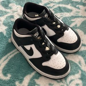 Nike panda dunks
